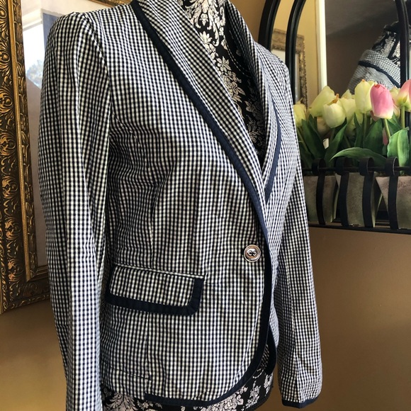 MNG | S - Picture 2 of 5